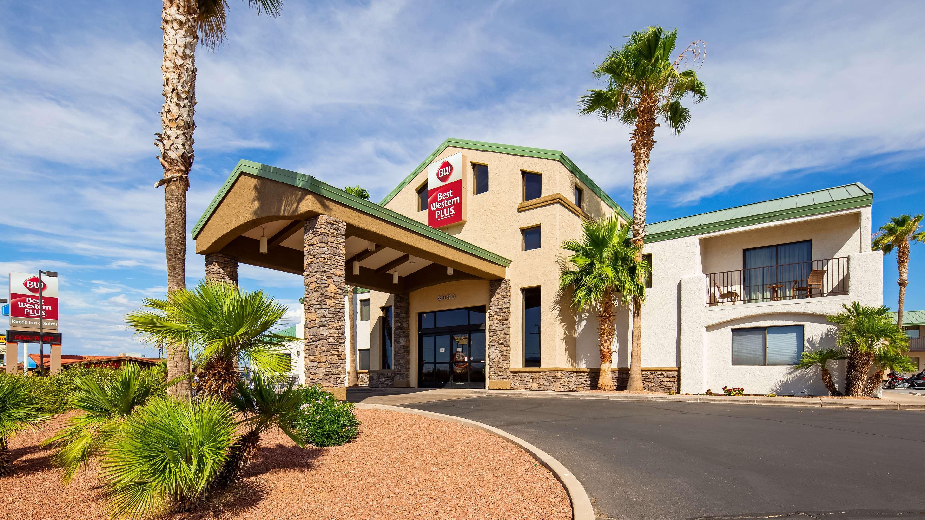 Best Western Plus King'S Inn And Suites Кингман Екстериор снимка