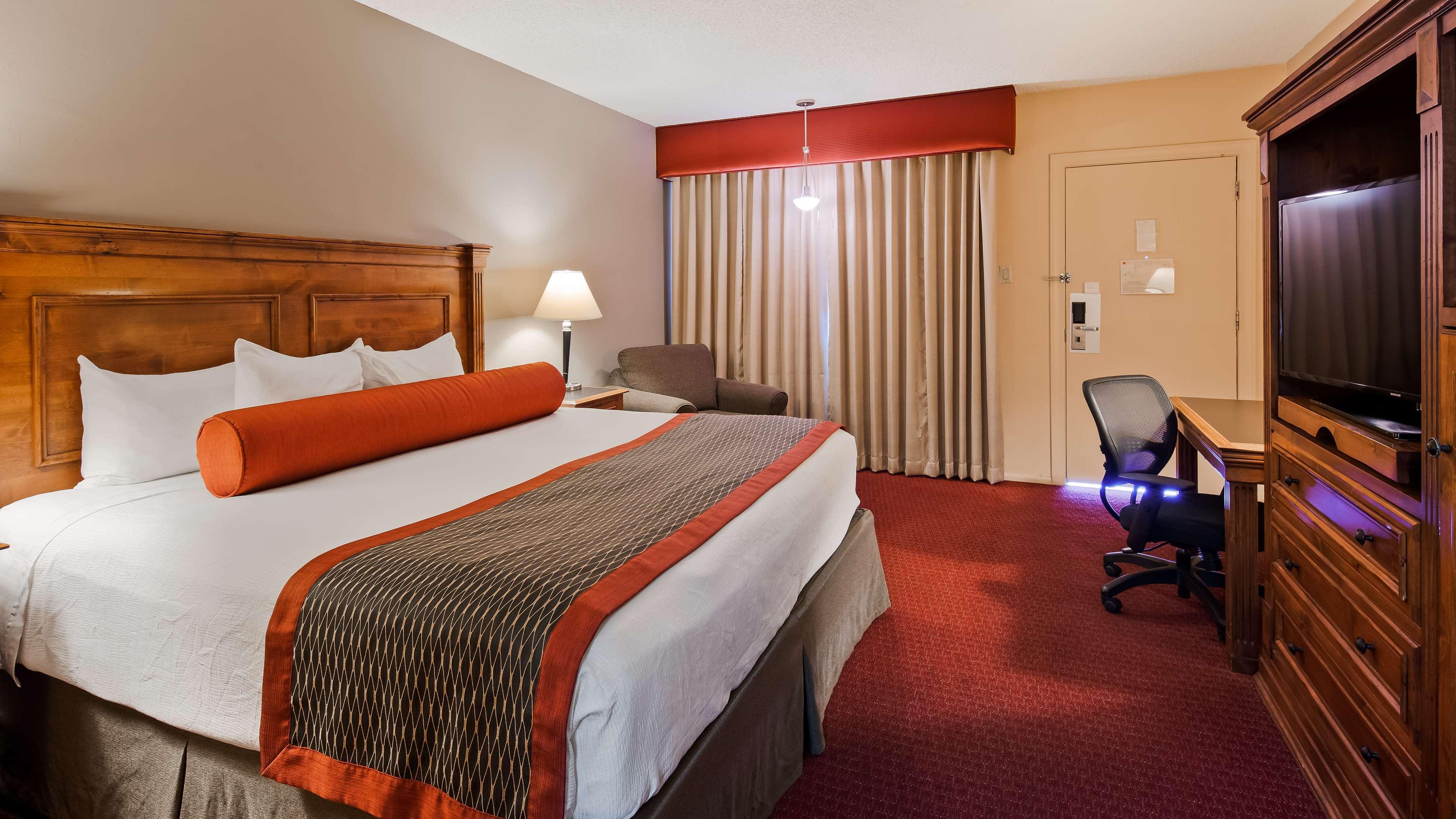 Best Western Plus King'S Inn And Suites Кингман Екстериор снимка