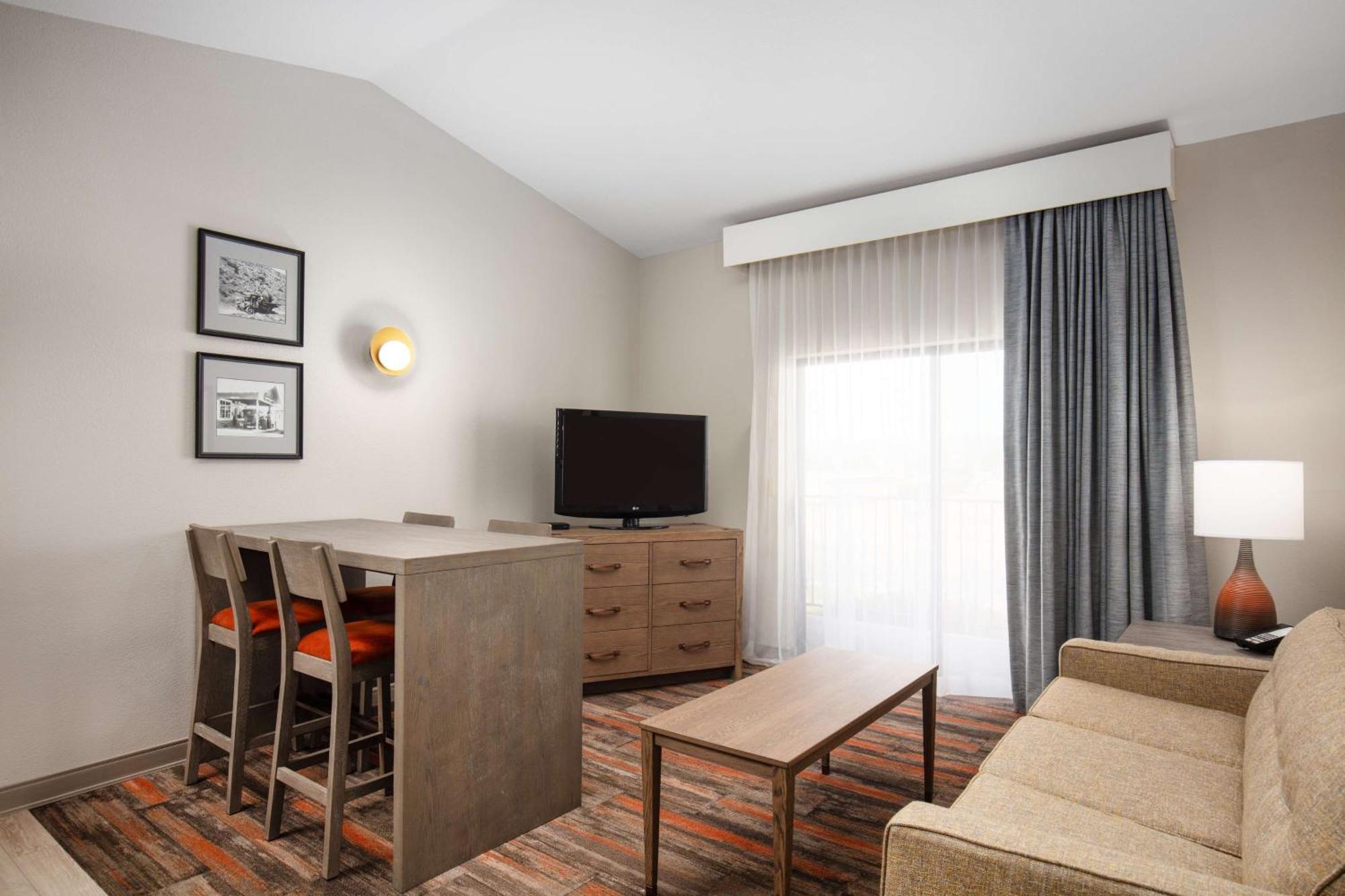 Best Western Plus King'S Inn And Suites Кингман Екстериор снимка